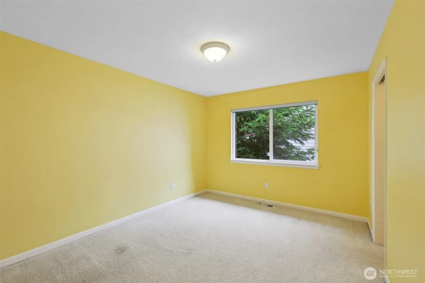 Property photo for 3301 Monterey Court Ne, Renton photo 31