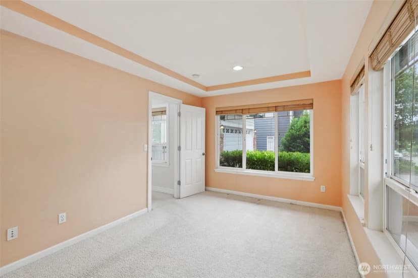 Property photo for 3301 Monterey Court Ne, Renton photo 13