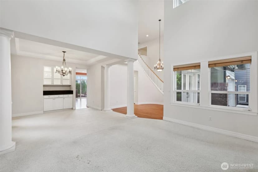 Property photo for 3301 Monterey Court Ne, Renton photo 9