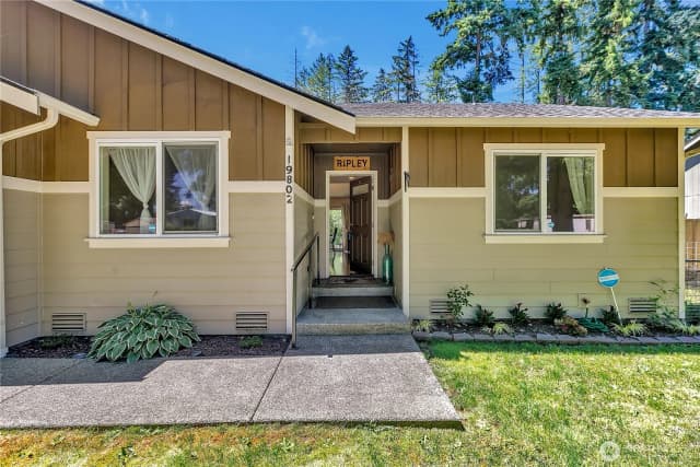 Property photo for 19802 69th Avenue Ct E, Spanaway photo 2