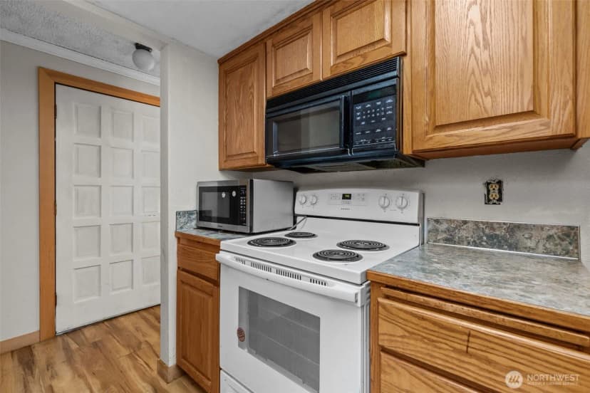 Property photo for 15902 69th Avenue Court E, Puyallup photo 8