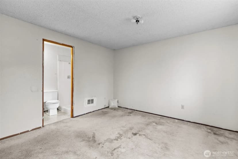 Property photo for 15902 69th Avenue Court E, Puyallup photo 25