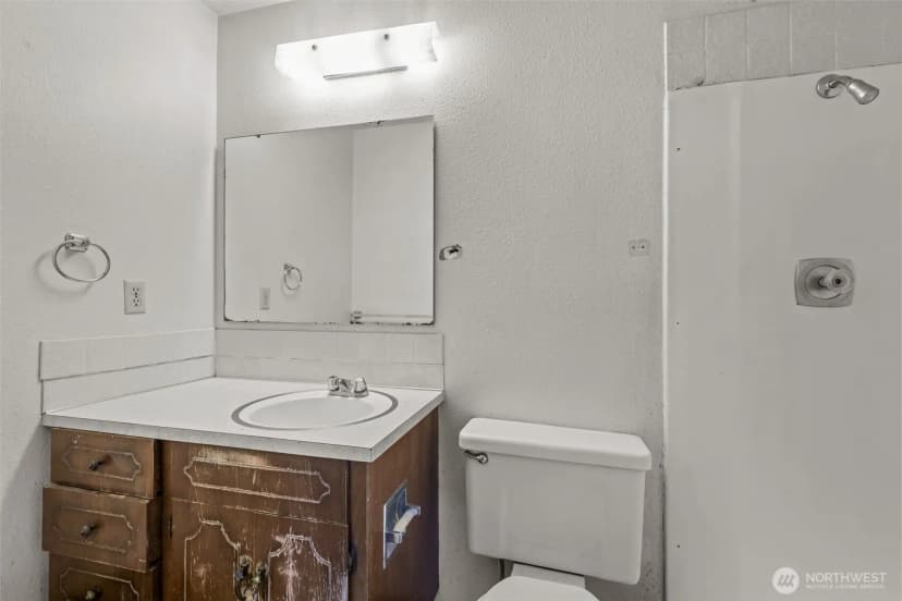 Property photo for 15902 69th Avenue Court E, Puyallup photo 11