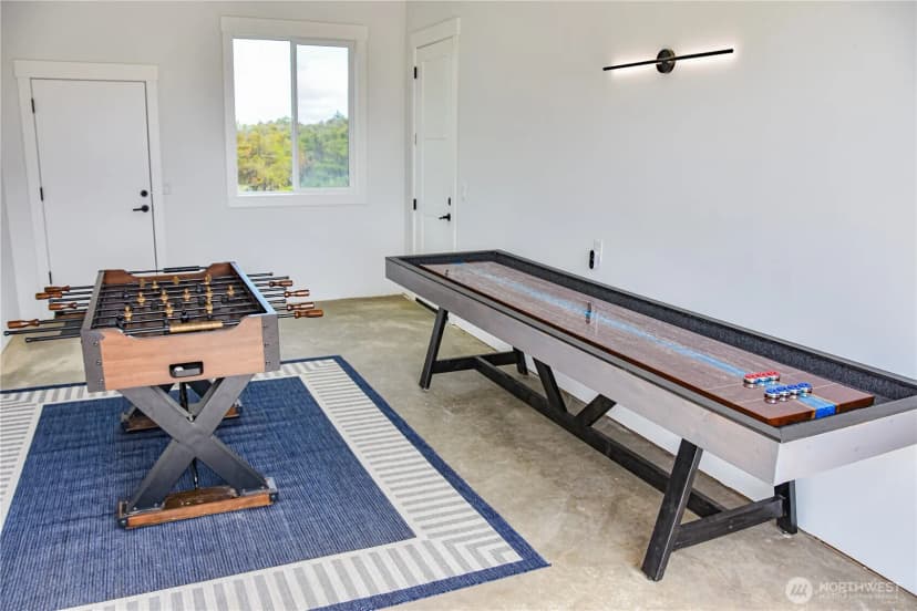 Property photo for 1288 Cohasseset Crest, Westport photo 39