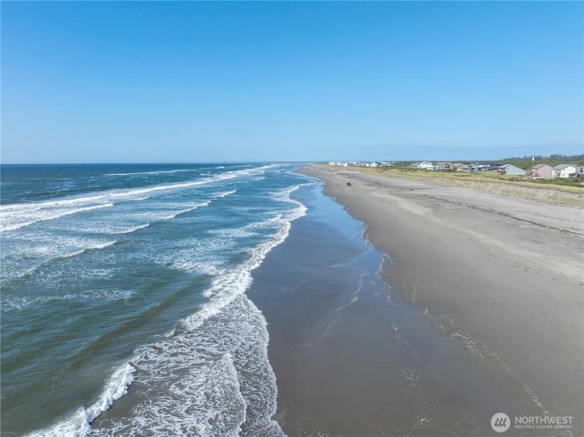 Property photo for 1288 Cohasseset Crest, Westport photo 5