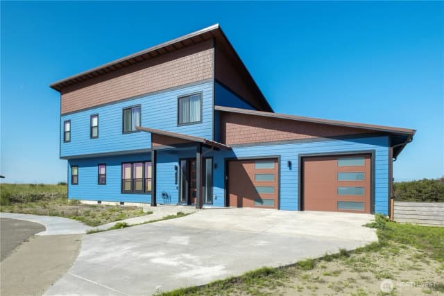Property photo for 1288 Cohasseset Crest, Westport
