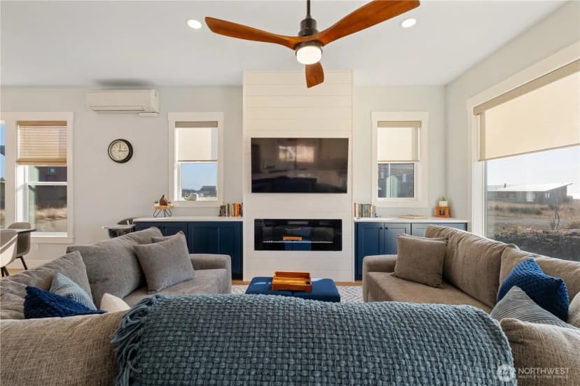 Property photo for 1288 Cohasseset Crest, Westport photo 13