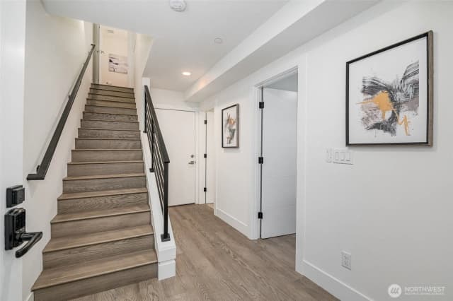 Property photo for 7731 Ne 175th Street #102, Kenmore photo 3