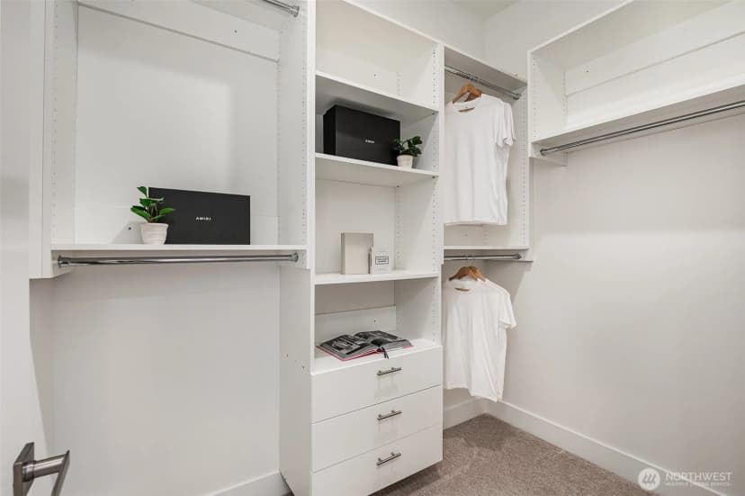 Property photo for 7731 Ne 175th Street #102, Kenmore photo 20
