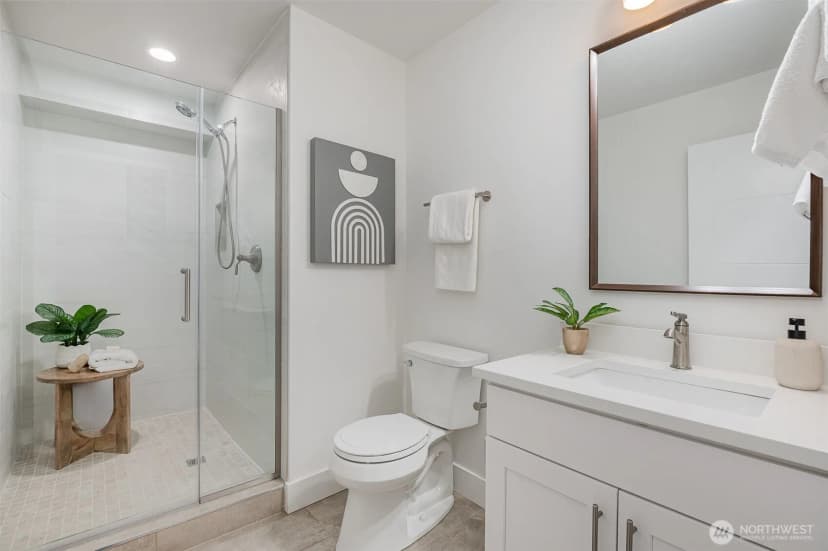 Property photo for 7731 Ne 175th Street #102, Kenmore photo 29