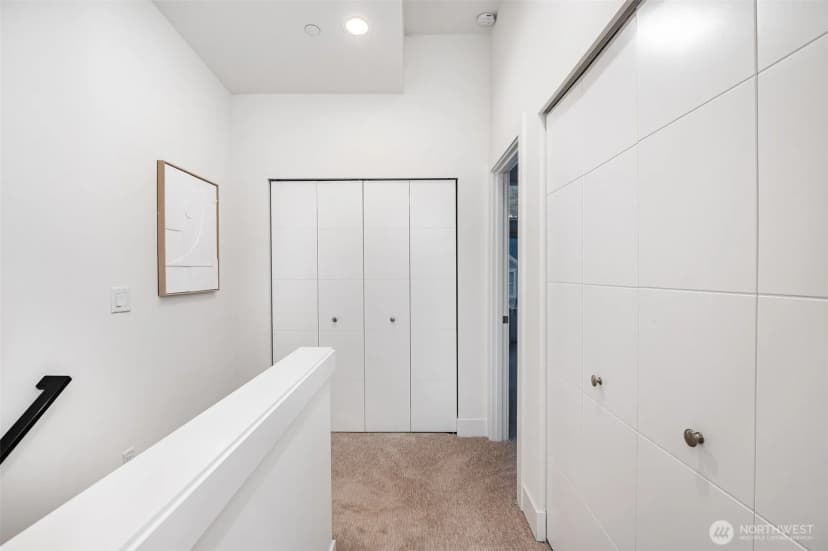 Property photo for 7731 Ne 175th Street #102, Kenmore photo 21