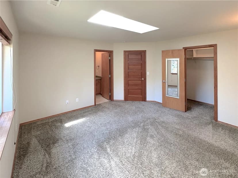 Property photo for 5223 Yearley Drive Ne, Olympia photo 19