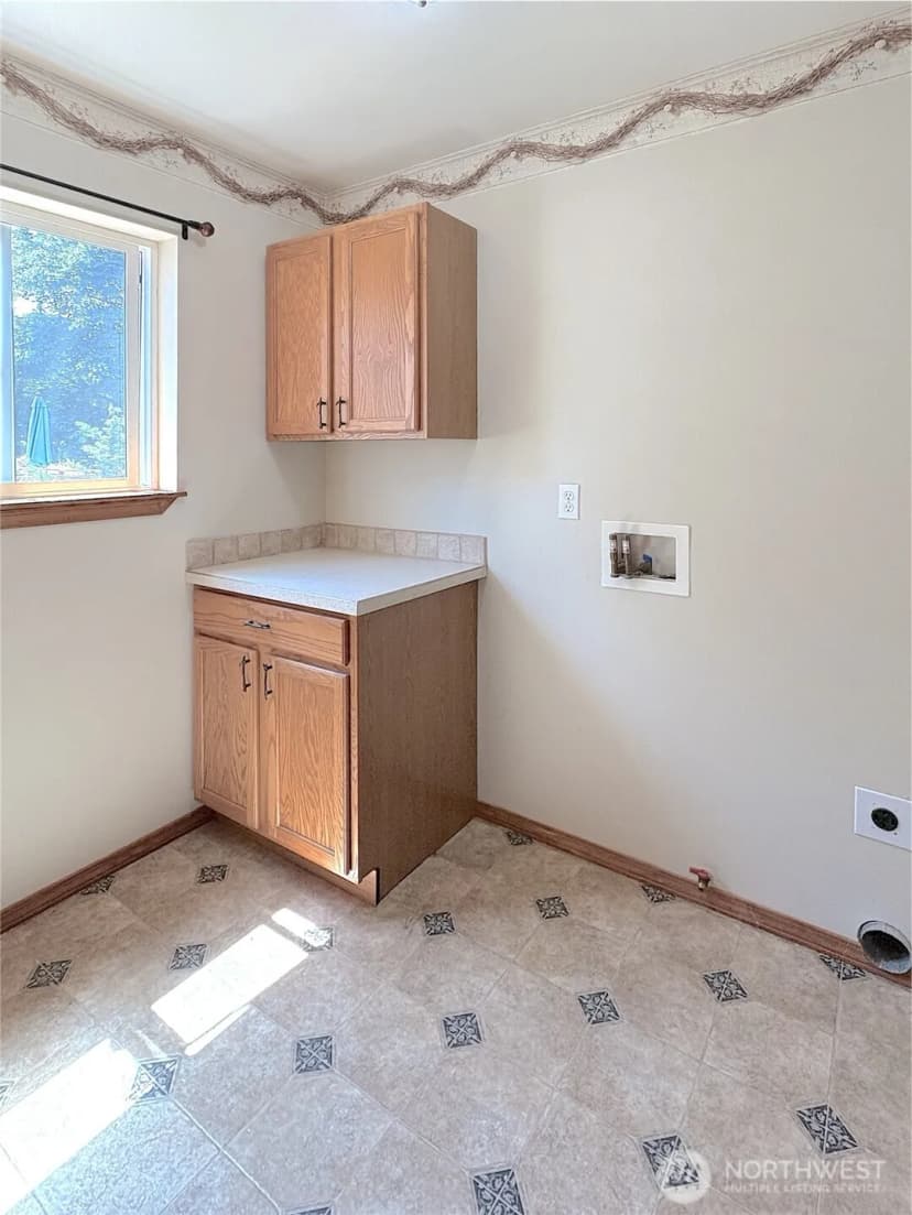 Property photo for 5223 Yearley Drive Ne, Olympia photo 17