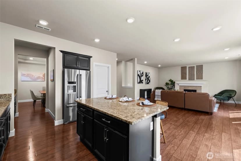 Property photo for 18404 20th Avenue Ct E, Spanaway photo 9