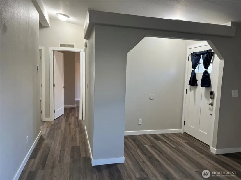 Property photo for 20301 69th Street E, Bonney Lake photo 24