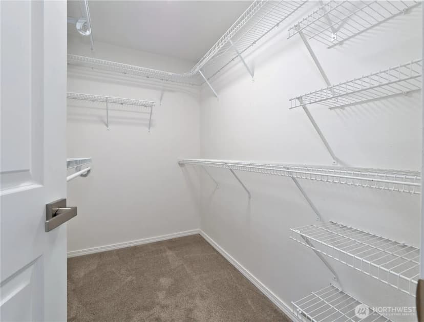 Property photo for 10105 6th Drive Se #b, Everett photo 14
