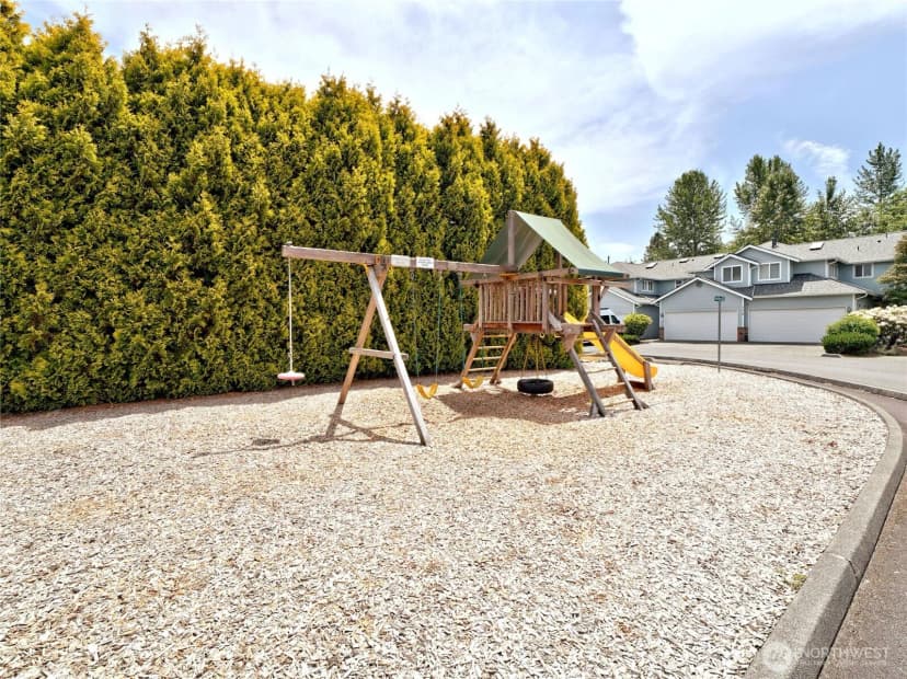 Property photo for 10105 6th Drive Se #b, Everett photo 31