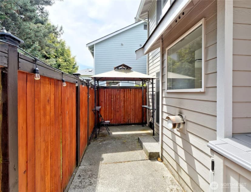 Property photo for 10105 6th Drive Se #b, Everett photo 22
