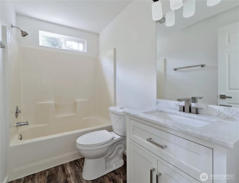 Property photo for 10105 6th Drive Se #b, Everett photo 15