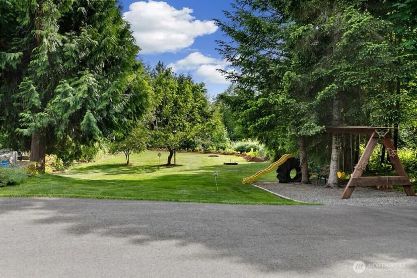 Property photo for 8669 Ne Nature Way, Kingston photo 6