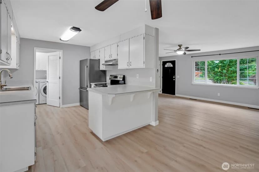 Property photo for 4801 78th Street E, Tacoma photo 12