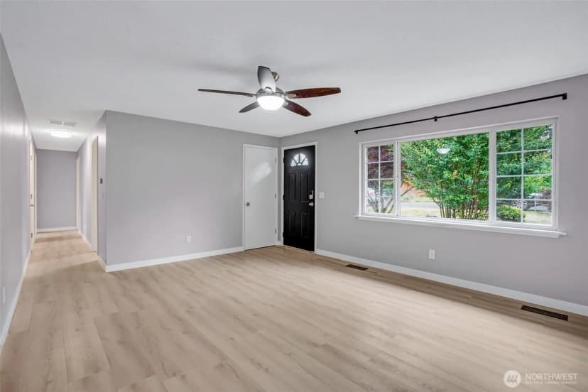 Property photo for 4801 78th Street E, Tacoma photo 8