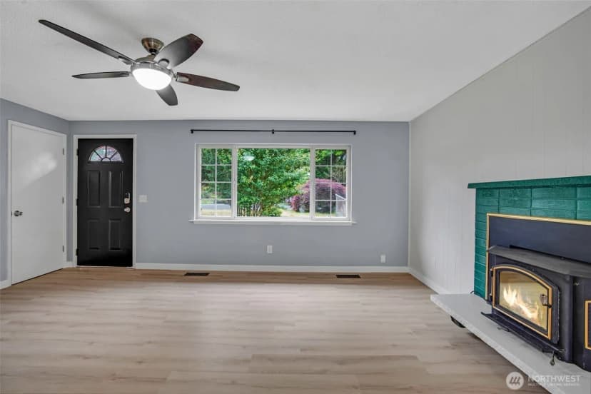 Property photo for 4801 78th Street E, Tacoma photo 10