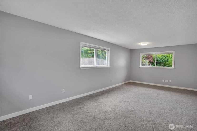 Property photo for 4801 78th Street E, Tacoma photo 15