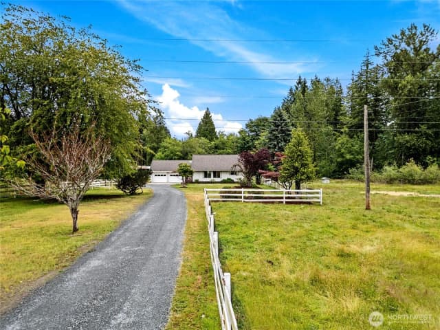 Property photo for 5015 91st Avenue Ne, Lake Stevens photo 2