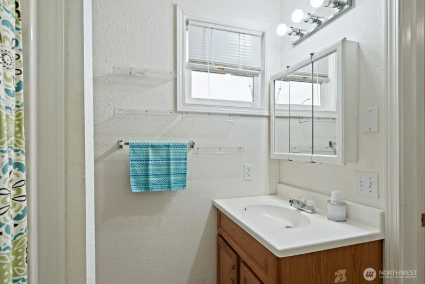 Property photo for 27902 69th Avenue Nw, Stanwood photo 16