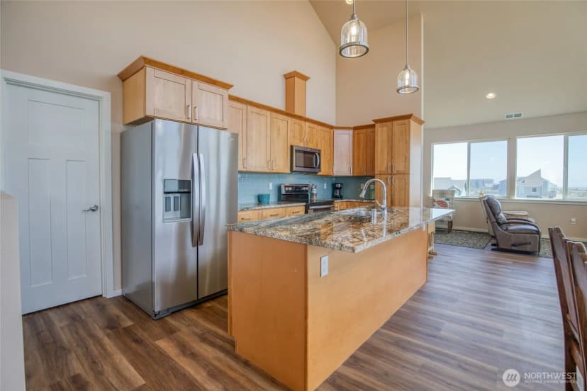 Property photo for 1511 E Ocean Shores Boulevard Sw, Ocean Shores photo 7