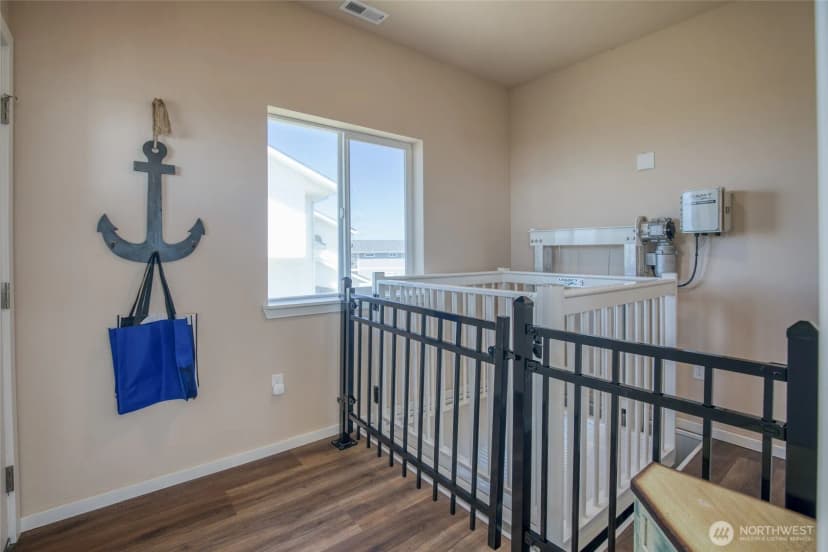 Property photo for 1511 E Ocean Shores Boulevard Sw, Ocean Shores photo 21