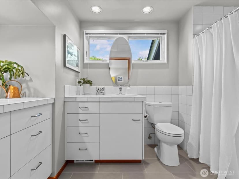 Property photo for 11231 Ne 67th Street, Kirkland photo 21
