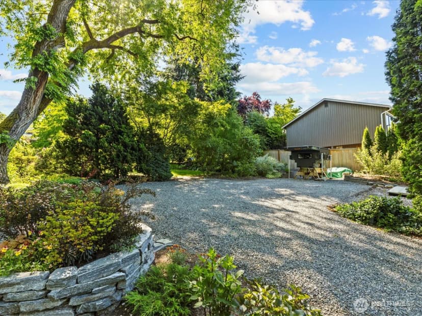 Property photo for 11231 Ne 67th Street, Kirkland photo 32