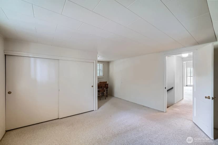 Property photo for 3706 84th Avenue Se, Mercer Island photo 25