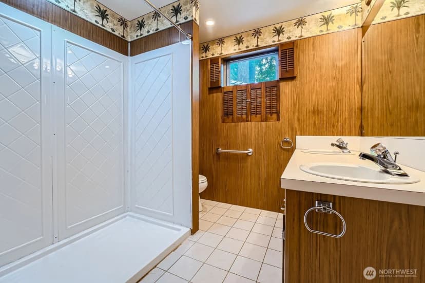 Property photo for 3706 84th Avenue Se, Mercer Island photo 20