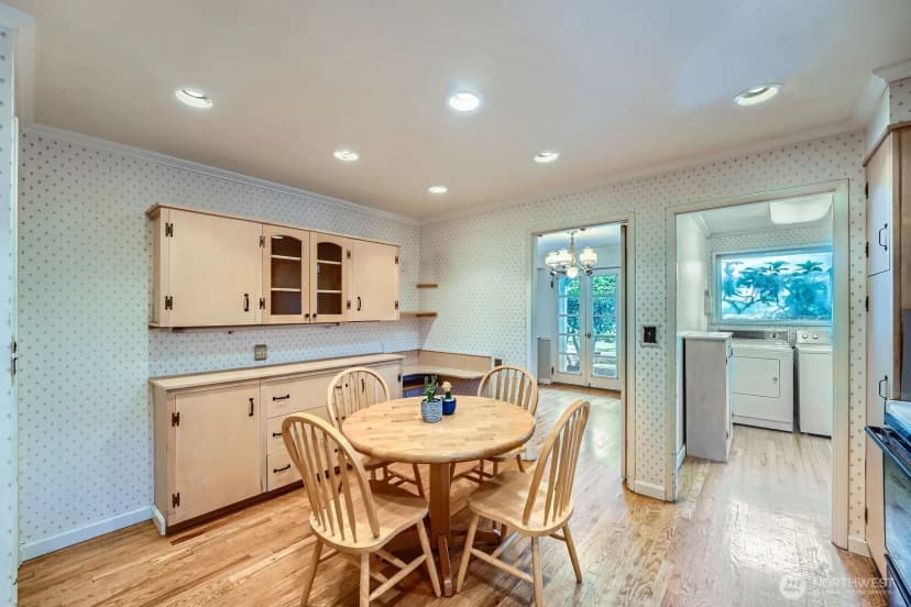 Property photo for 3706 84th Avenue Se, Mercer Island photo 16