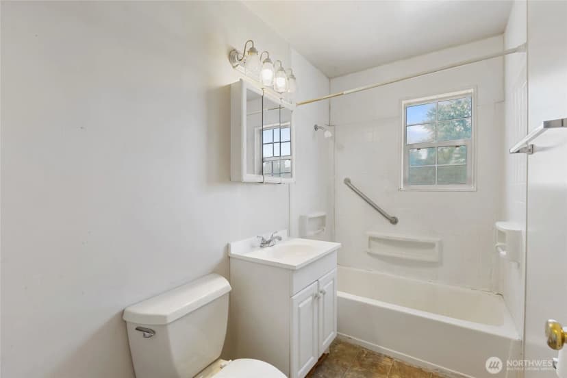Property photo for 832 S 2nd Avenue, Othello photo 15