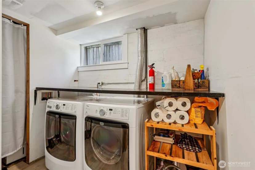 Property photo for 6412 Sw Hinds Street, Seattle photo 19