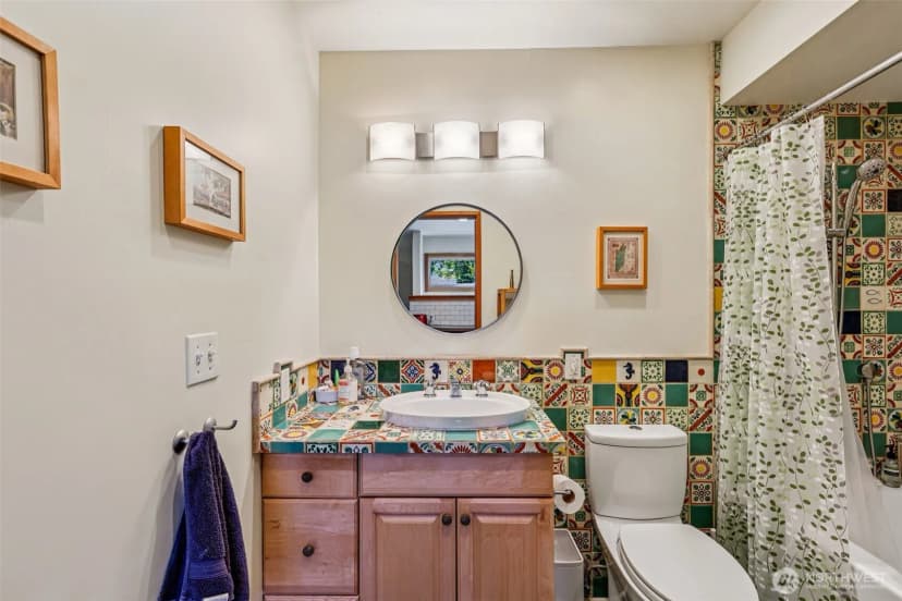 Property photo for 6412 Sw Hinds Street, Seattle photo 14