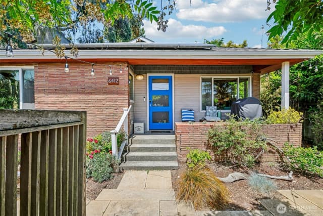 Property photo for 6412 Sw Hinds Street, Seattle photo 2
