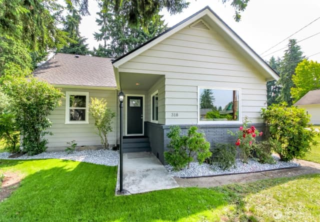 Property photo for 318 Mill Avenue Se, Orting