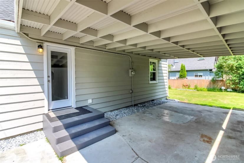 Property photo for 318 Mill Avenue Se, Orting photo 11