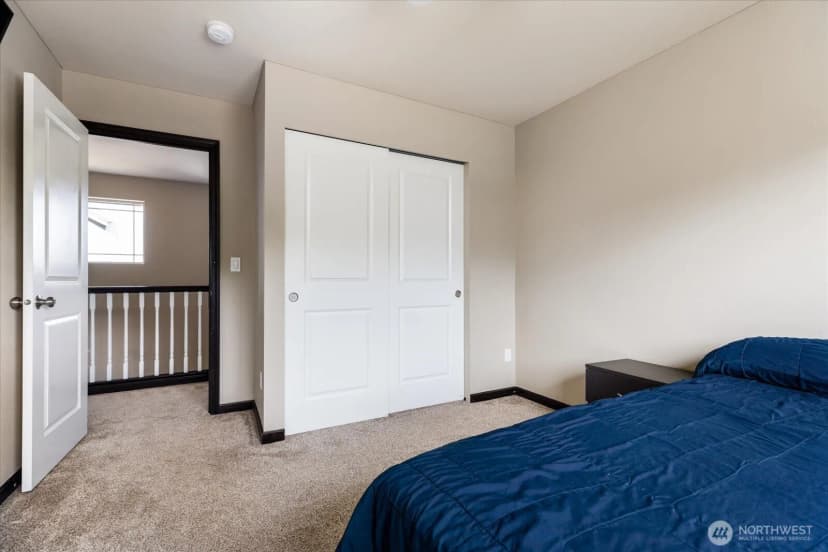 Property photo for 990 Cove View Circle, Oak Harbor photo 22
