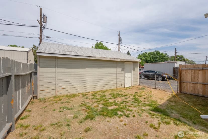 Property photo for 357 7th Avenue Sw, Ephrata photo 35