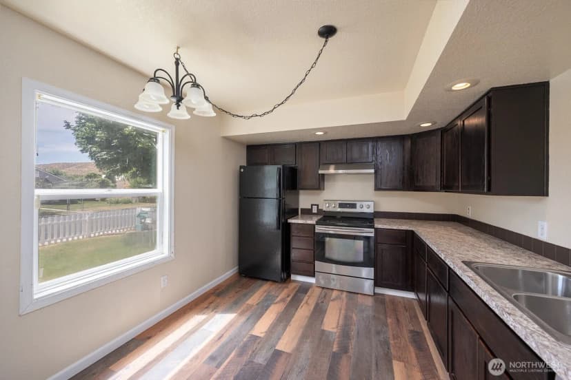 Property photo for 357 7th Avenue Sw, Ephrata photo 15
