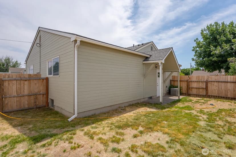 Property photo for 357 7th Avenue Sw, Ephrata photo 6