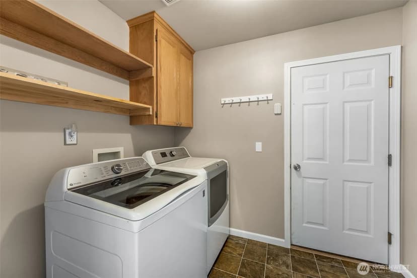 Property photo for 9504 347th Street S, Roy photo 15