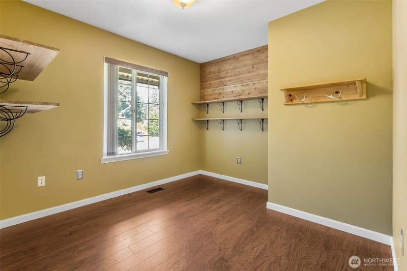 Property photo for 9504 347th Street S, Roy photo 14