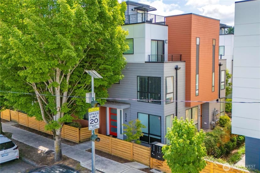 Property photo for 533 S Coverdale Street #c, Seattle photo 8